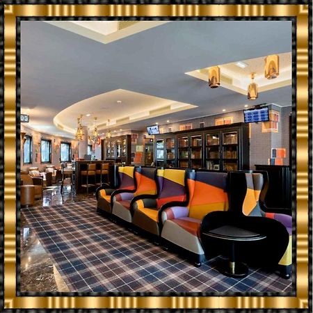 Hotel Jaguar Oporto - Airport To Hotel And City Center And Vice-Versa Is A Free And Continuous Shuttle Service From 7Am To 8Pm Porto Exterior foto