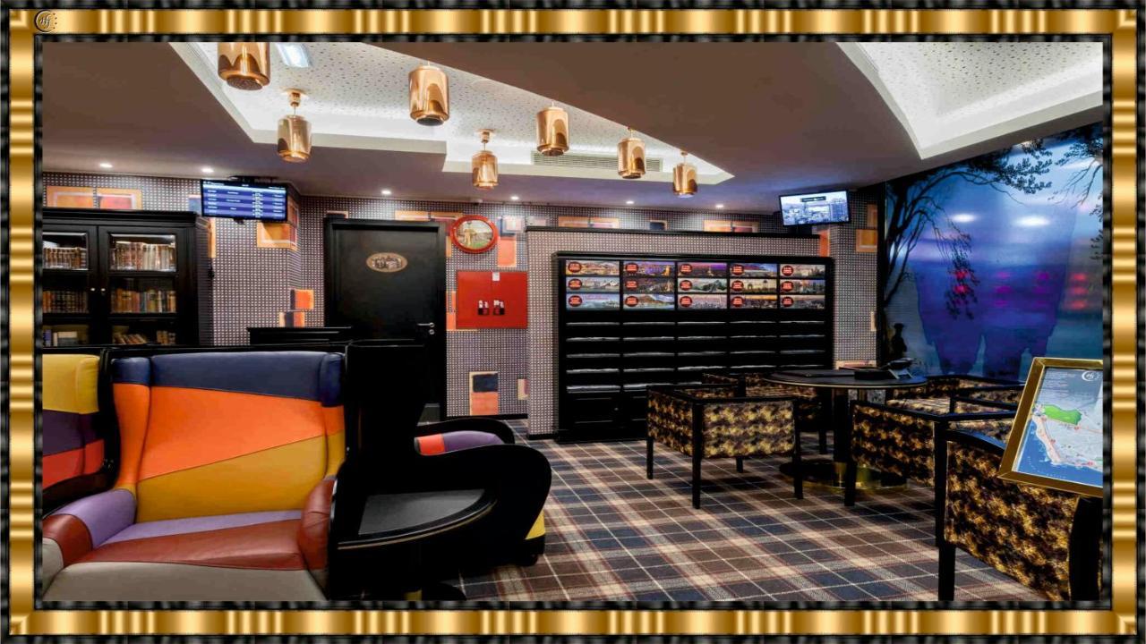 Hotel Jaguar Oporto - Airport To Hotel And City Center And Vice-Versa Is A Free And Continuous Shuttle Service From 7Am To 8Pm Porto Exterior foto